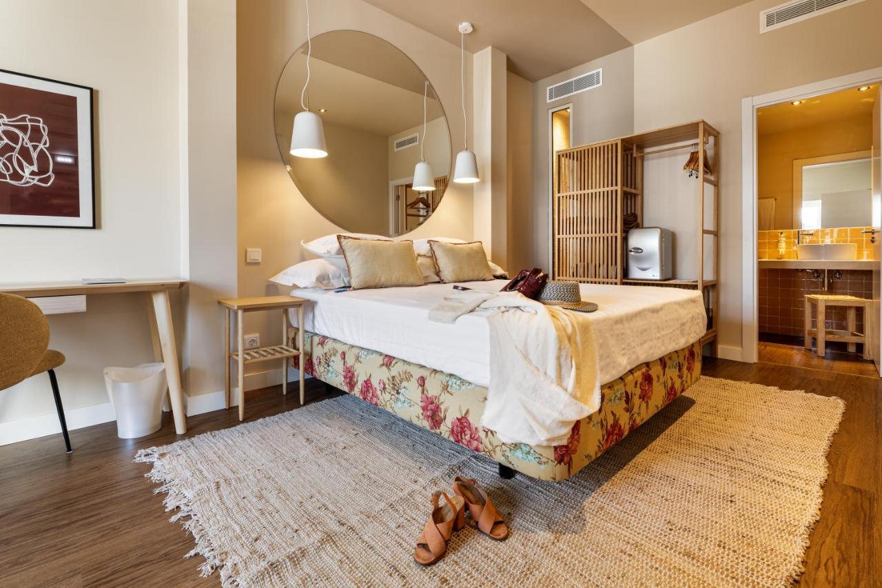โปวซาดา วีลา เรอัล ซานโตอันโตนิโอ Hotel วีลาเรอัลเดซานโตอันโตนิโอ ภายนอก รูปภาพ