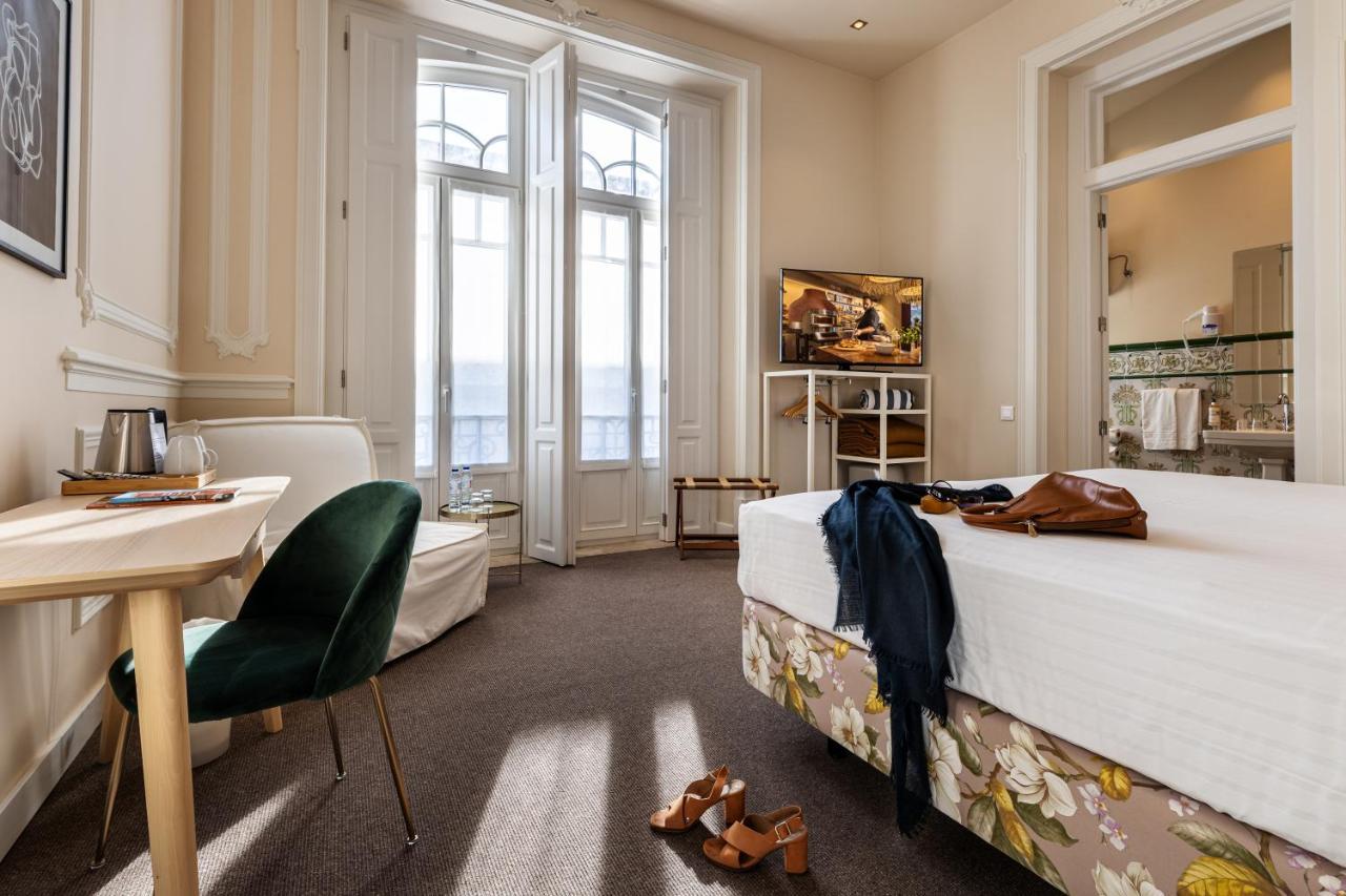 โปวซาดา วีลา เรอัล ซานโตอันโตนิโอ Hotel วีลาเรอัลเดซานโตอันโตนิโอ ภายนอก รูปภาพ