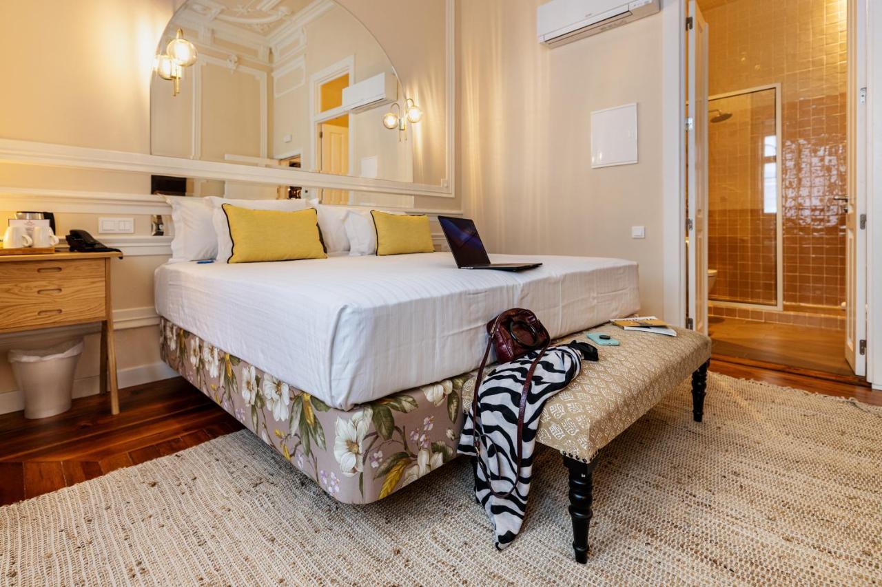 โปวซาดา วีลา เรอัล ซานโตอันโตนิโอ Hotel วีลาเรอัลเดซานโตอันโตนิโอ ภายนอก รูปภาพ
